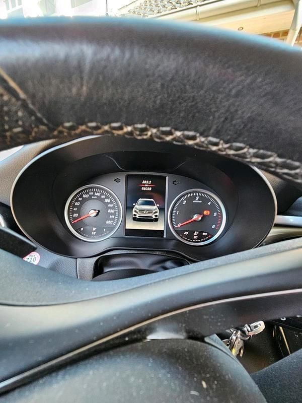 Gebraucht Mercedes GLC220 170 PS (125 kW) 2019 Grau SUV