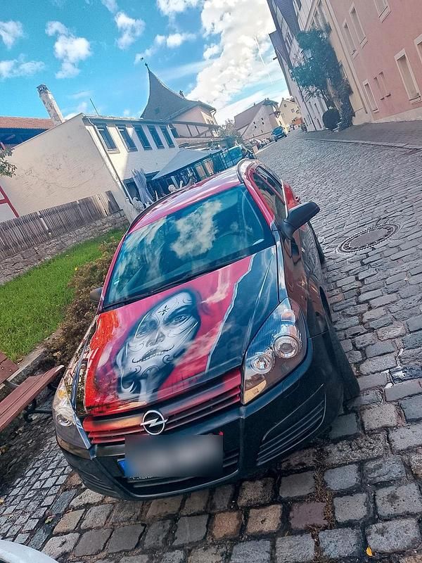 Andere farben Gebraucht 2004 Opel Astra Kombi | 850 € (Etwas zu teuer) - Bild 1/4