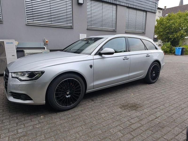 Silber Gebraucht 2014 Audi A6 Kombi | 12.500 € (Guter Preis) - Bild 1/4
