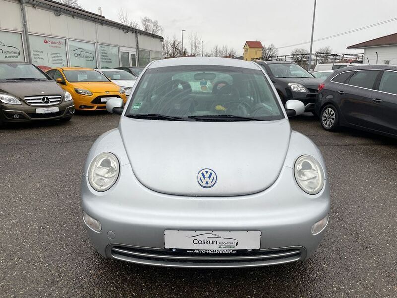 Gebraucht VW Beetle 129 PS (94 kW) 2002 Silber Kleinwagen