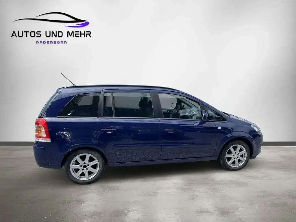 Gebraucht Opel Zafira Family 120 PS (88 kW) 2014 Blau Van / Kleinbus