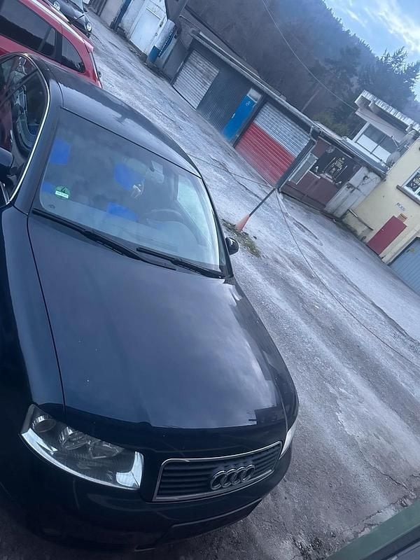 Gebraucht Audi A4 175 PS (128 kW) 2004 Blau Limousine