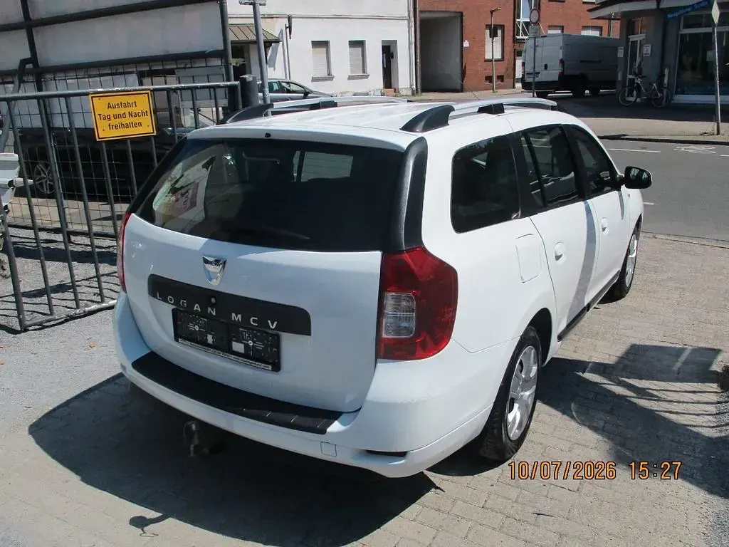 Gebraucht Dacia Logan MCV Lauréate 73 PS (53 kW) 2017 Weiß Kombi