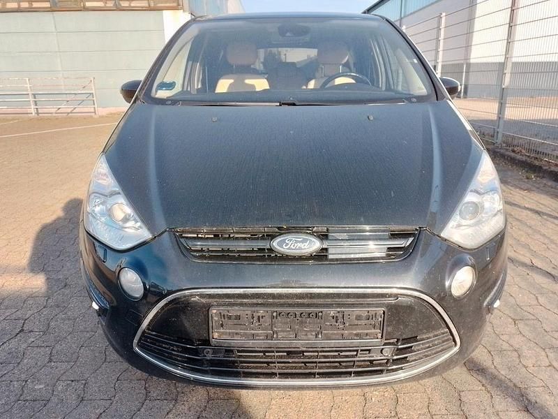 Gebraucht Ford S-MAX Titanium X 163 PS (119 kW) 2012 Schwarz Van / Kleinbus