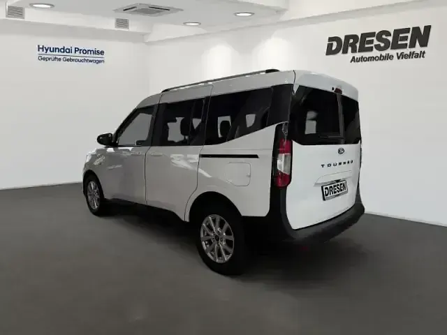 Gebraucht Ford Tourneo Courier Titanium 125 PS (91 kW) 2024 Weiss Van / Kleinbus