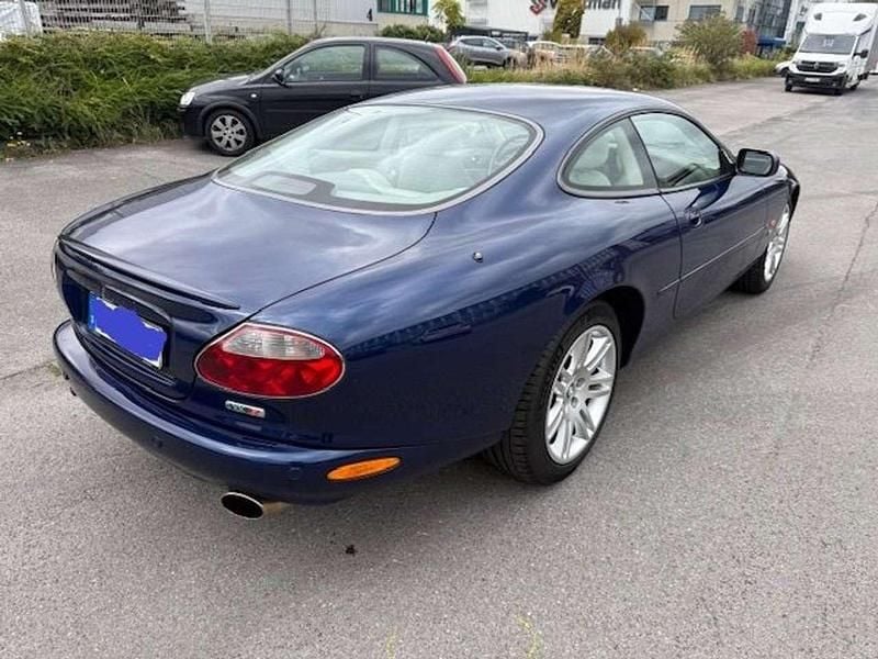 Gebraucht Jaguar XKR 396 PS (291 kW) 2002 Blau Coupé