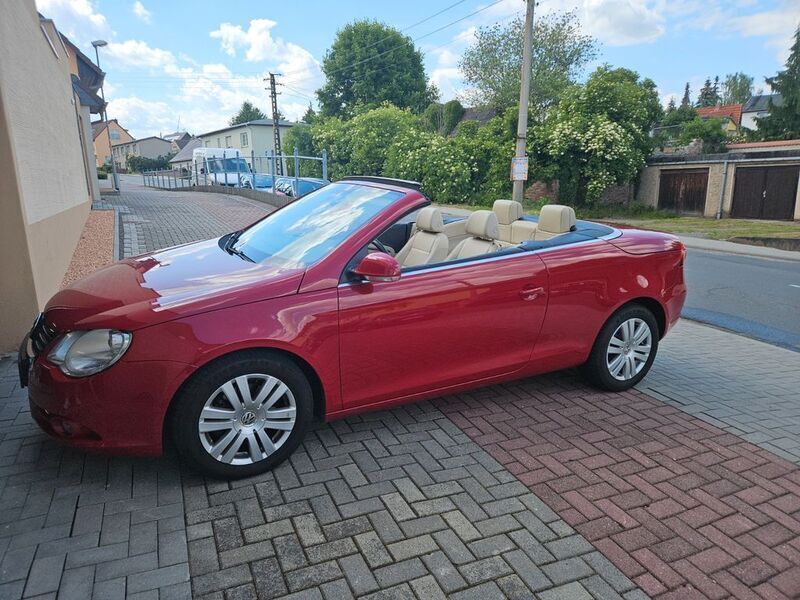 Rot Gebraucht 2006 VW Eos Cabrio | 7.500 € - Bild 1/4