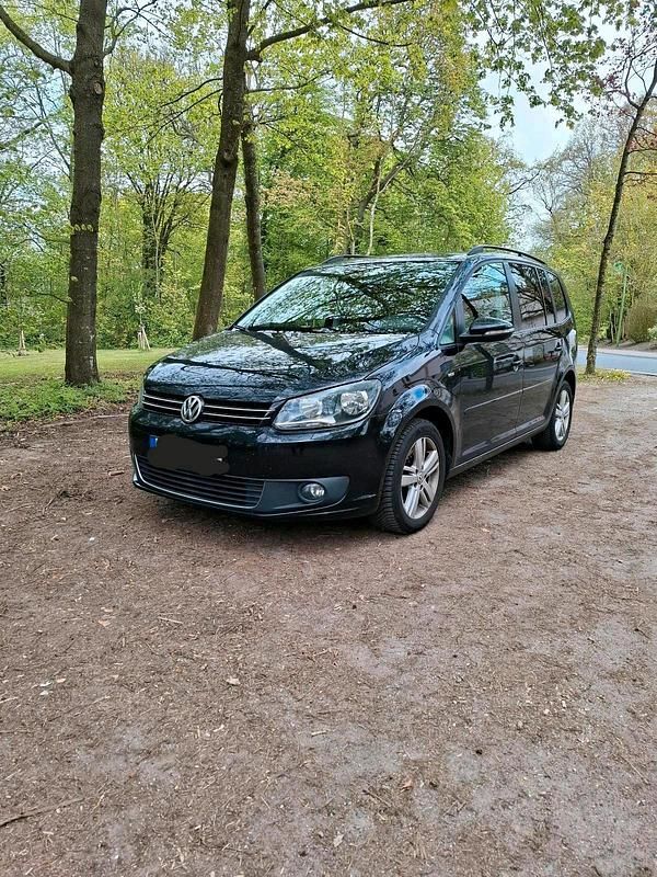 Gebraucht VW Touran 105 PS (77 kW) 2012 Schwarz Van / Kleinbus