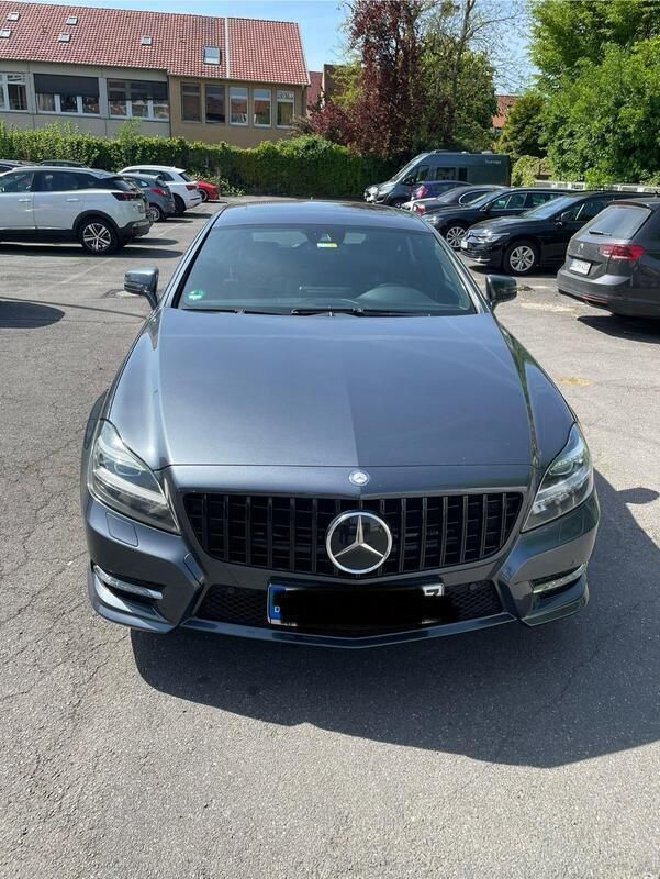 Grau Gebraucht 2013 Mercedes CLS350 Shooting Brake Kombi | 19.500 € (Teuer) - Bild 1/4