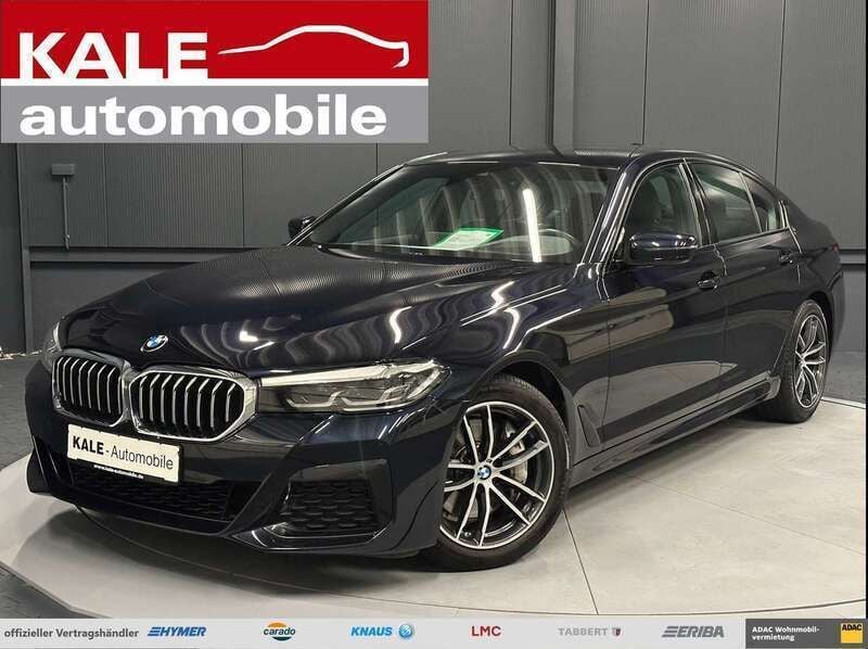 Schwarz metallic (carbonschwarz metallic) Gebraucht 2022 BMW 530 M Sport Limousine | 44.980 € (Fairer Preis) - Bild 1/4