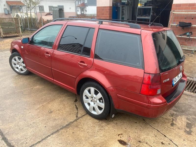 Gebraucht VW Bora 116 PS (85 kW) 1999 Rot Kombi