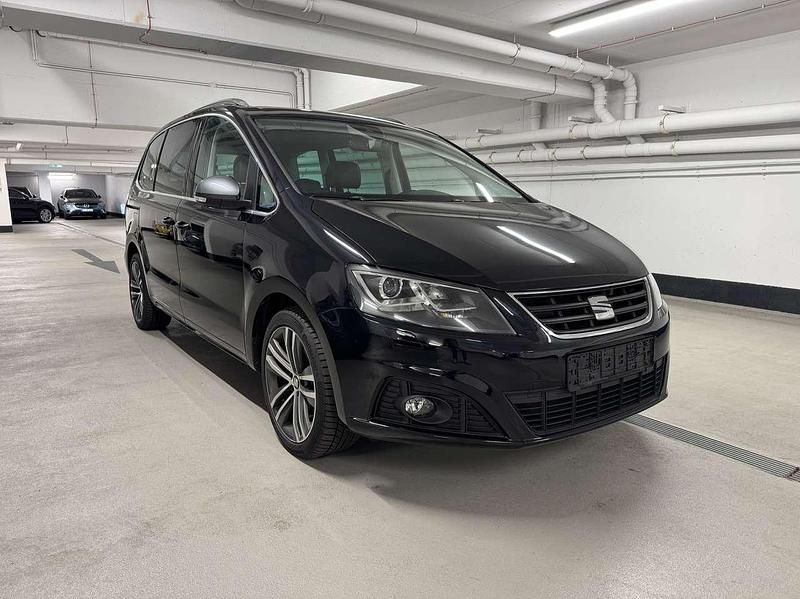 Schwarz Gebraucht 2019 Seat Alhambra FR-Line Van / Kleinbus | 17.850 € (Fairer Preis) - Bild 1/4
