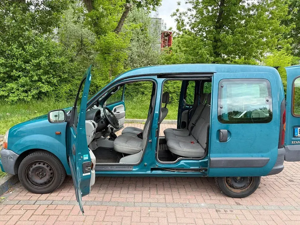 Gebraucht Renault Kangoo 75 PS (55 kW) 2002 Grün Van / Kleinbus