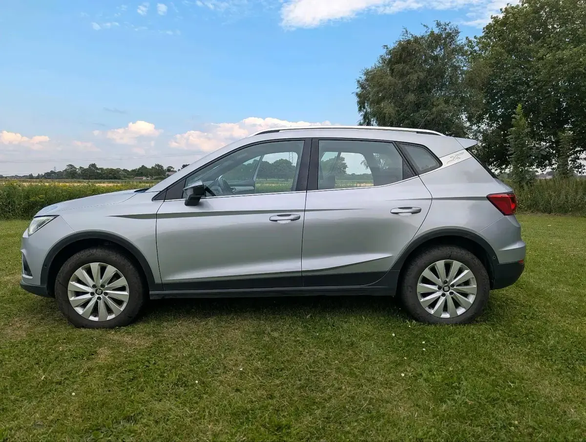 Gebraucht Seat Arona Beats 116 PS (85 kW) 2019 Silber SUV