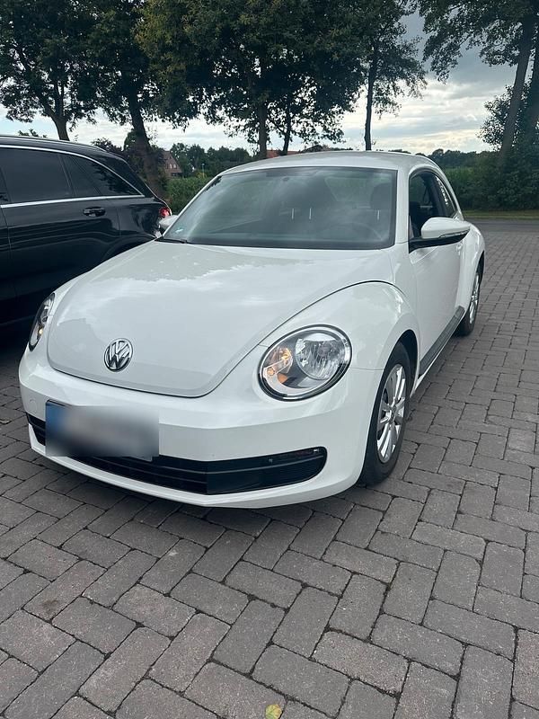 Weiß Gebraucht 2013 VW Beetle Limousine | 11.990 € (Fairer Preis) - Bild 1/4