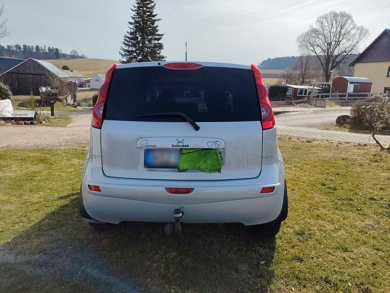 Second-hand Nissan Note Acenta+ 86 CP (63 kW) 2009 Albastru Hatchback