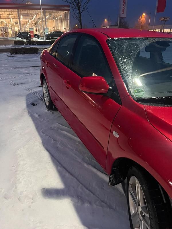 Gebraucht Mazda 6 120 PS (88 kW) 2007 Rot Limousine