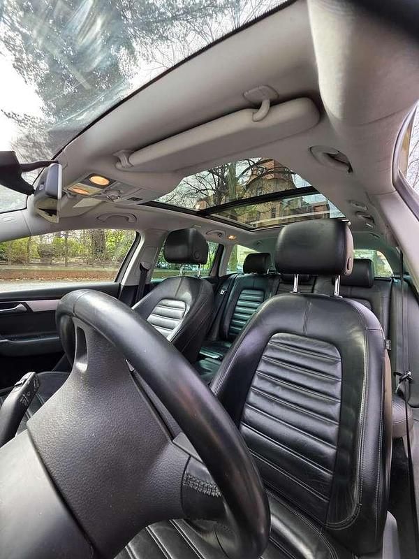 Usata VW Passat Highline 150 CV (110 kW) 2011 Marrone Station wagon