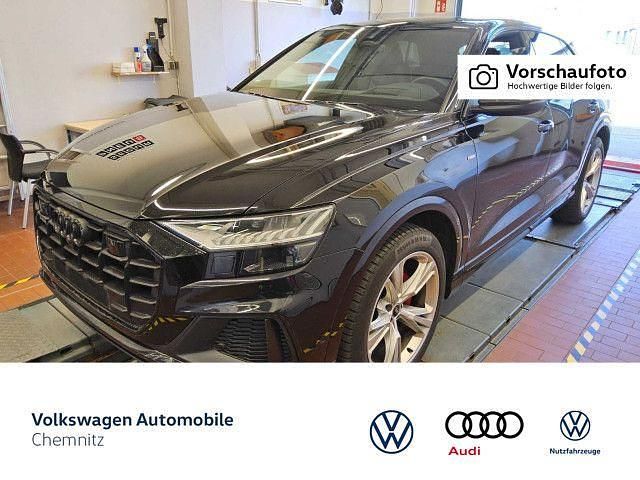 Gebraucht Audi Q8 Competition 286 PS (210 kW) 2023 0e mythosschwarz metallic SUV