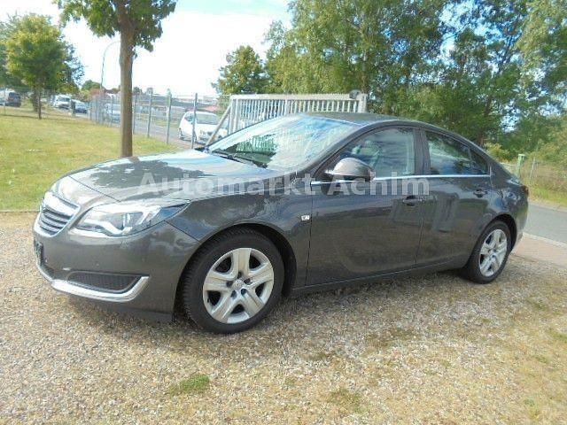 Grau Gebraucht 2016 Opel Insignia Edition Limousine | 6.490 € (Fairer Preis) - Bild 1/4