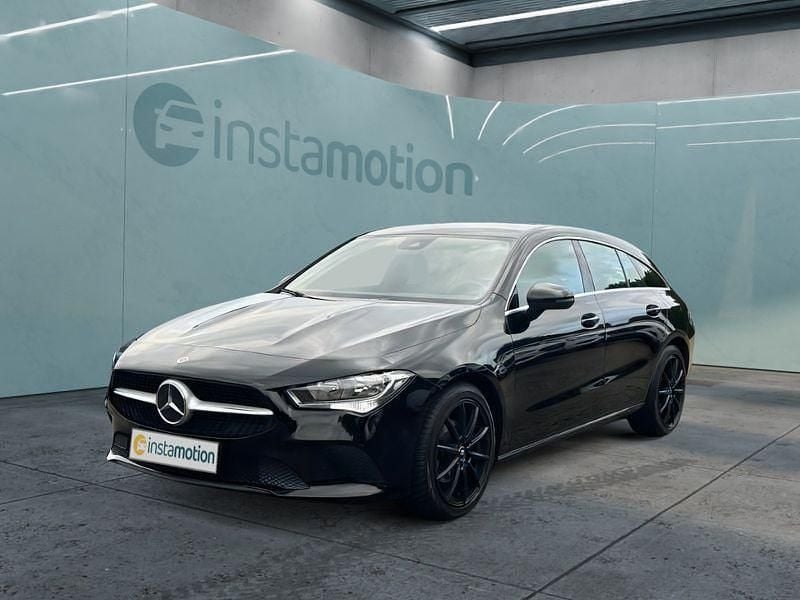 Schwarz Gebraucht 2020 Mercedes CLA180 Limousine | 18.149 € (Guter Preis) - Bild 1/4