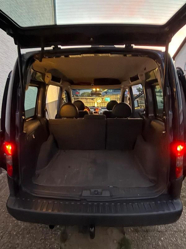 Usata Opel Combo 80 CV (58 kW) 2008 Nero Monovolume