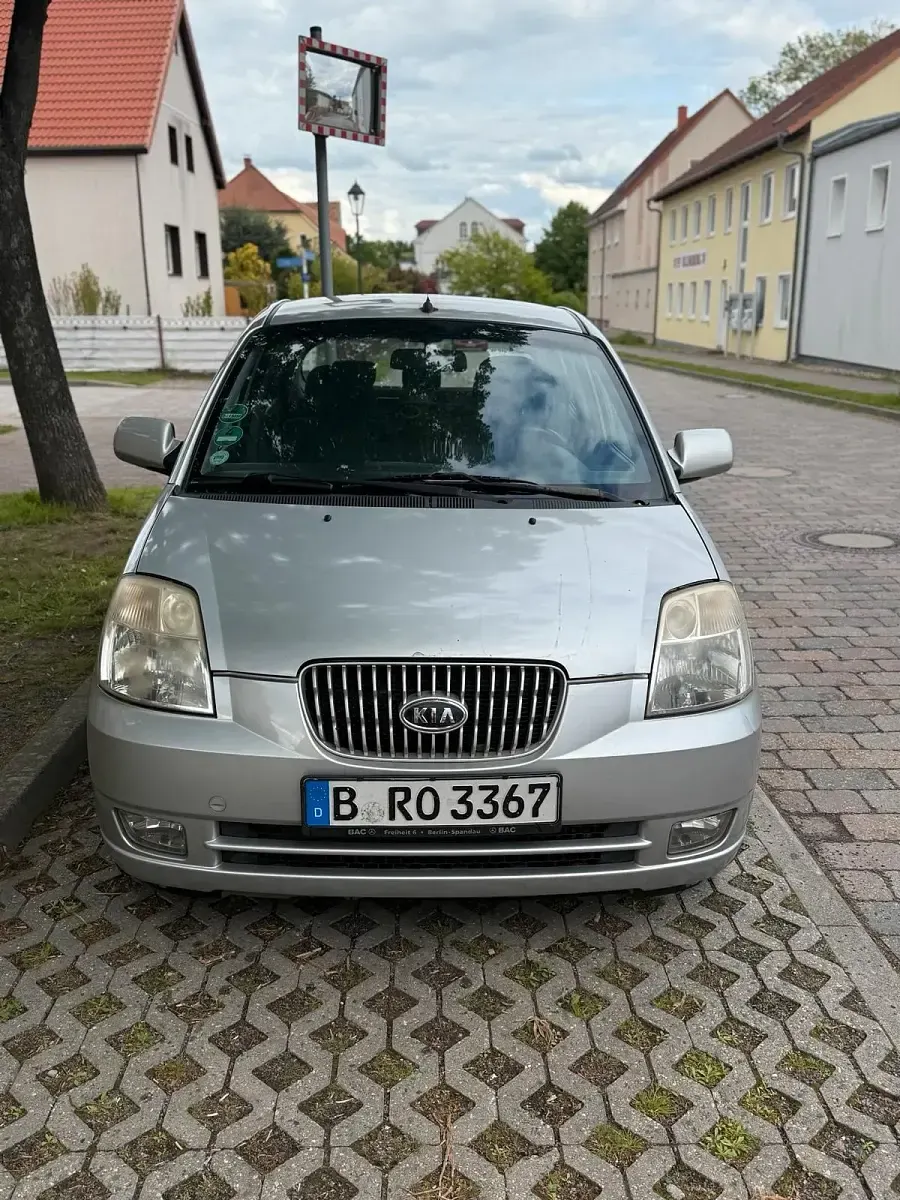Brugt Kia Picanto 65 HK (47 kW) 2006 Grå Hatchback