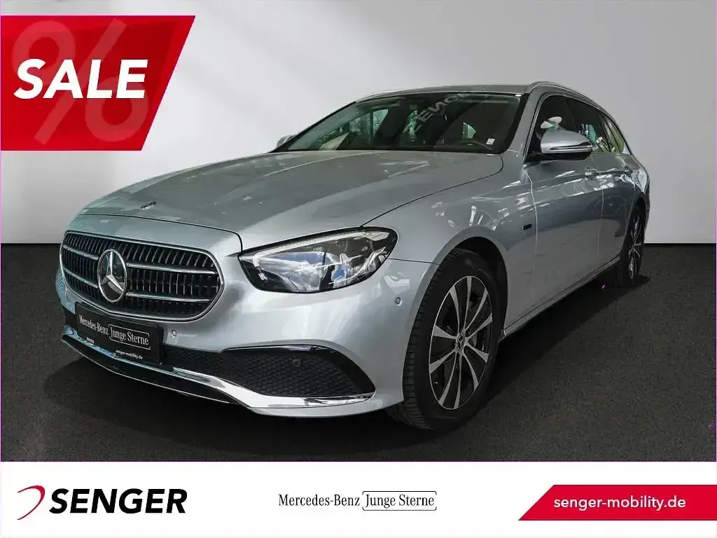 Gebraucht Mercedes E300 Avantgarde 306 PS (225 kW) 2021 Kombi