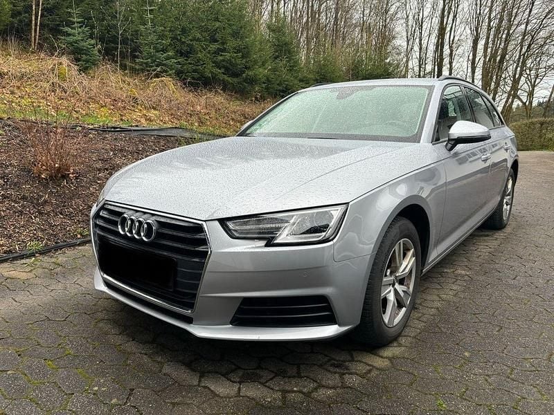 Gebraucht Audi A4 Ambiente 150 PS (110 kW) 2016 Silber Kombi