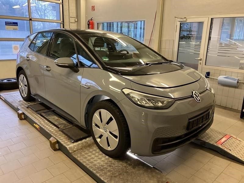 Gebraucht VW ID.3 Pro 106 kW (145 PS) 2022 Grau Kleinwagen