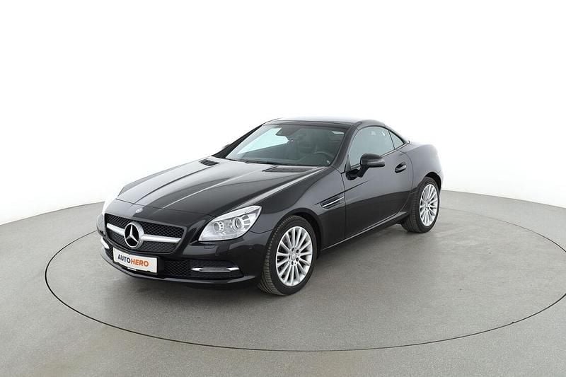 Schwarz Gebraucht 2015 Mercedes SLK250 Cabrio | 23.990 € - Bild 1/3