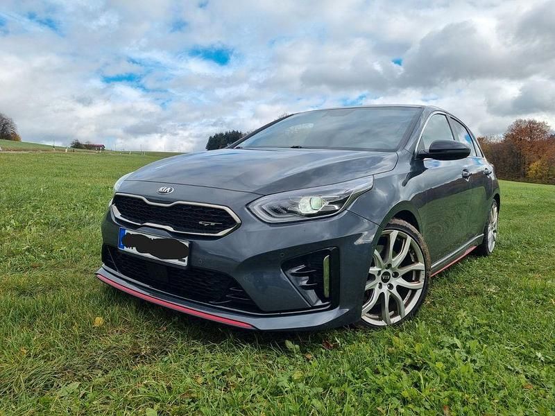 Schwarz Gebraucht 2021 Kia Ceed GT Limousine | 23.500 € (Fairer Preis) - Bild 1/4