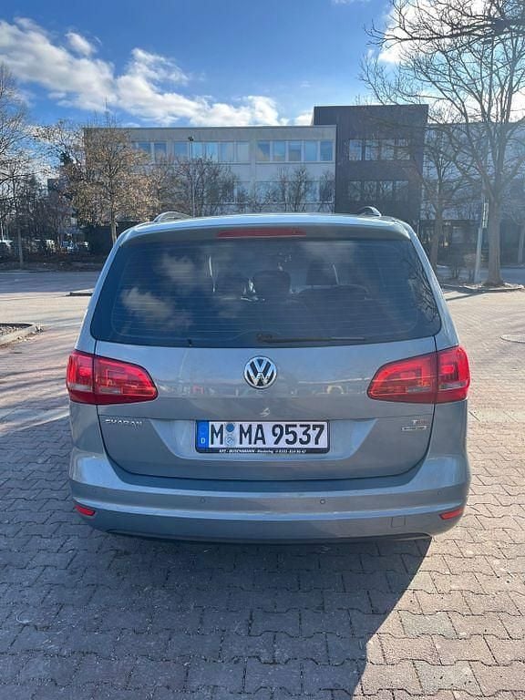 Gebraucht VW Sharan Trendline 150 PS (110 kW) 2010 Blau Van / Kleinbus