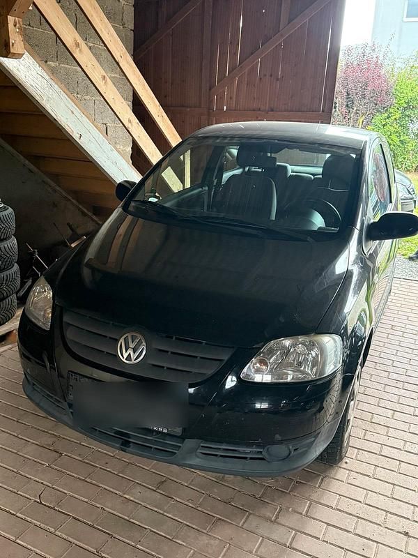 Schwarz Gebraucht 2006 VW Fox Kleinwagen | 500 € (Superpreis) - Bild 1/4