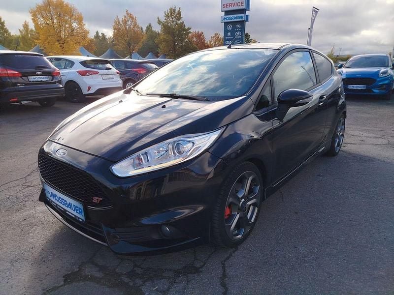 Schwarz Gebraucht 2015 Ford Fiesta ST Kleinwagen | 5.995 € (Superpreis) - Bild 1/4