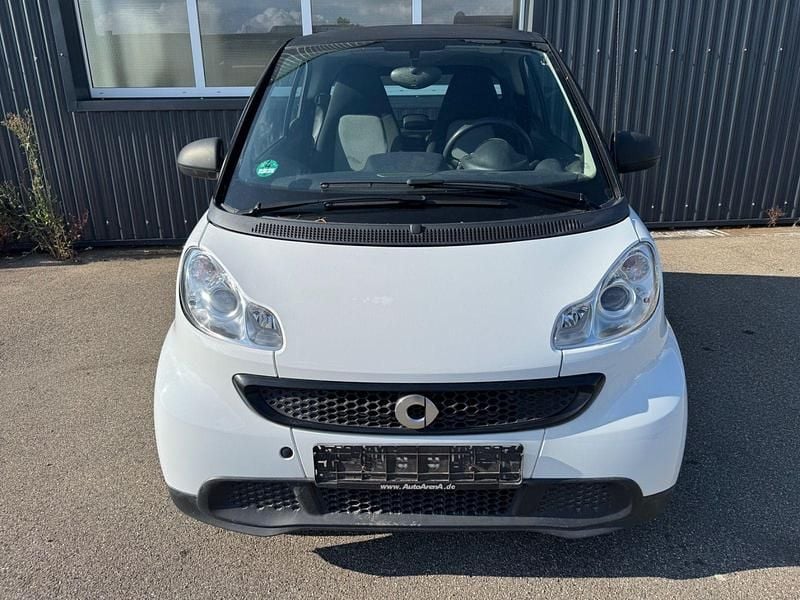 Gebraucht Smart ForTwo Coupé 61 PS (44 kW) 2012 Schwarz Coupé