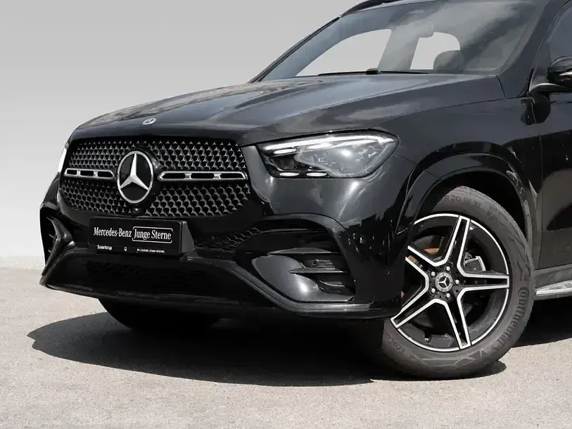 Gebraucht Mercedes GLE300 AMG 269 PS (197 kW) 2025 Schwarz SUV