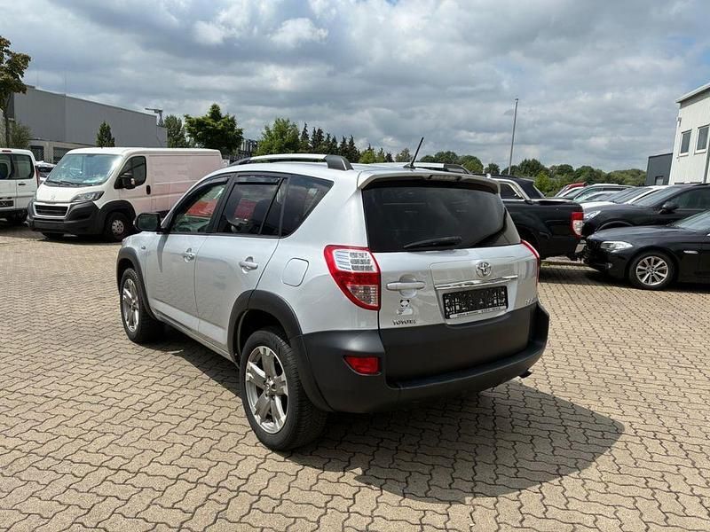 Gebraucht Toyota RAV4 Executive 150 PS (110 kW) 2011 Silber SUV