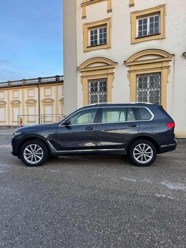 Gebraucht BMW X7 340 PS (250 kW) 2019 Grau SUV