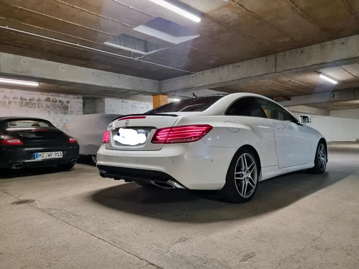 Gebraucht Mercedes E500 AMG line 408 PS (300 kW) 2013 Weiß Coupé
