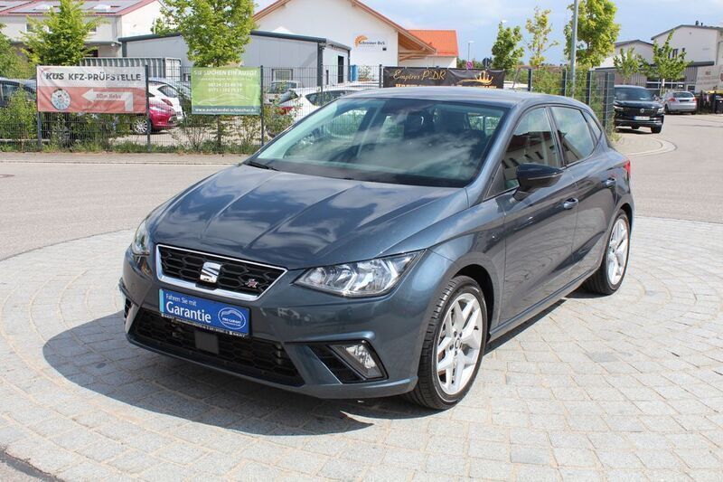 Blau Gebraucht 2018 Seat Ibiza FR Limousine | 13.500 € (Guter Preis) - Bild 1/4