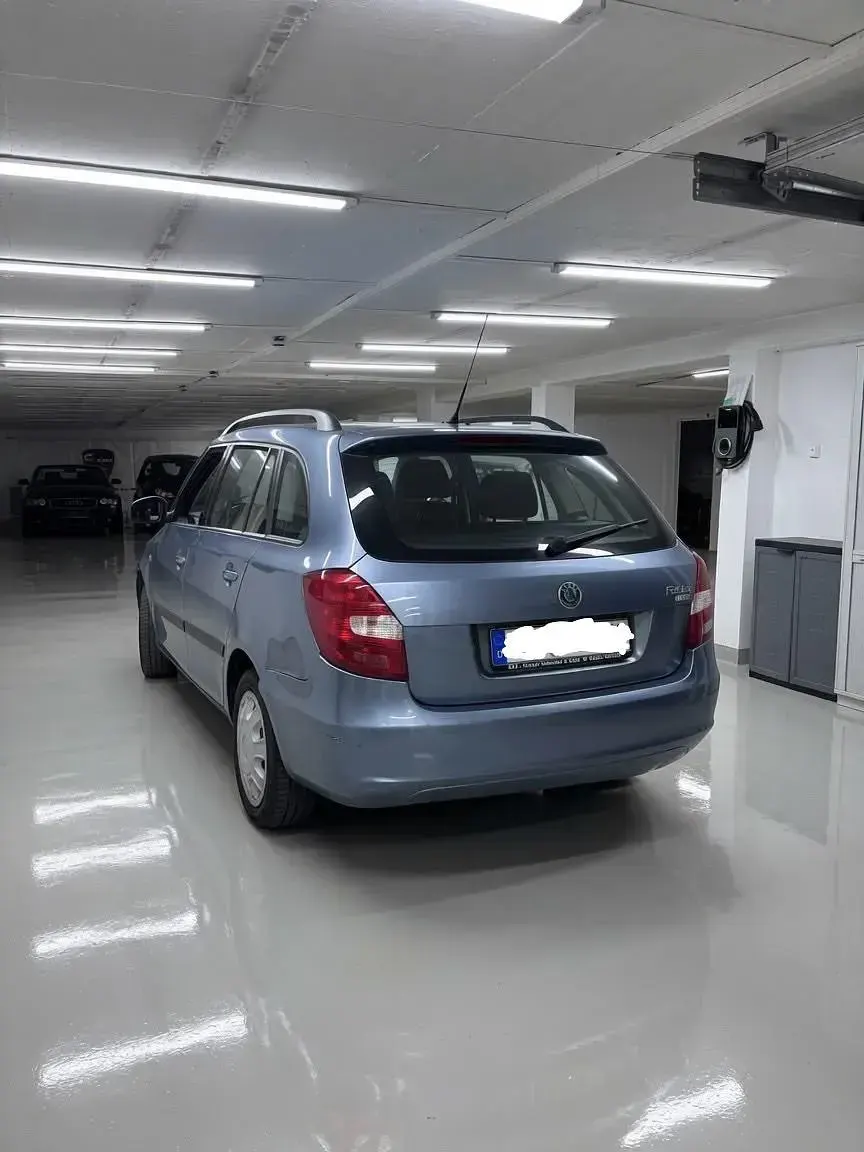 Gebraucht Skoda Fabia 90 PS (66 kW) 2009 Blau Kombi