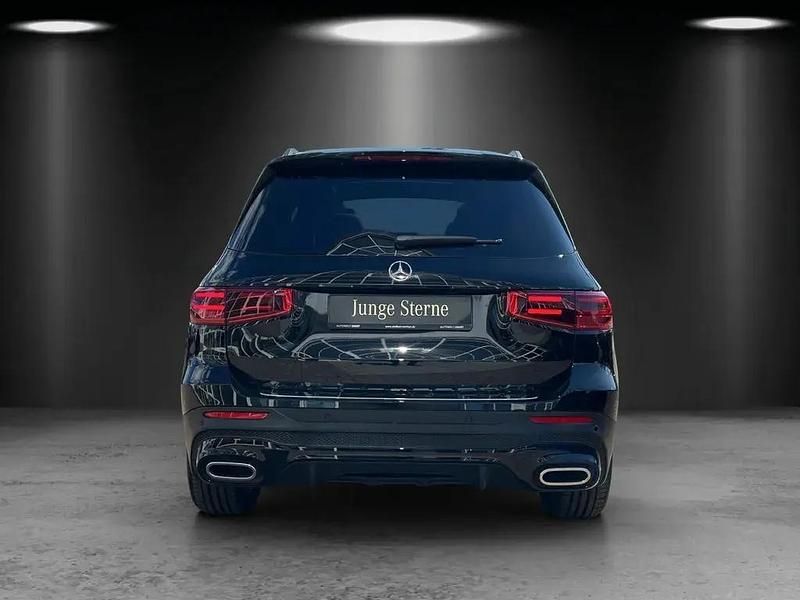 Gebraucht Mercedes GLB200 AMG 150 PS (110 kW) 2024 Unilack nachtschwarz SUV