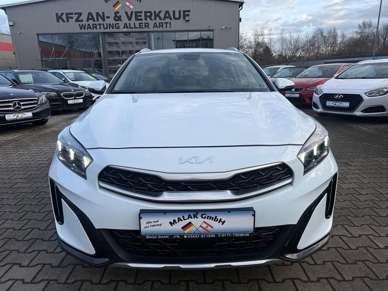 Gebraucht Kia XCeed Vision 105 PS (77 kW) 2022 Weiß SUV