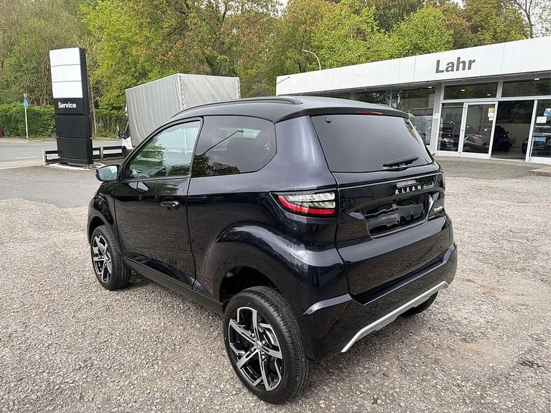 Neu Aixam Crossover Premium Premium 2026 Schwarzmetallic Limousine