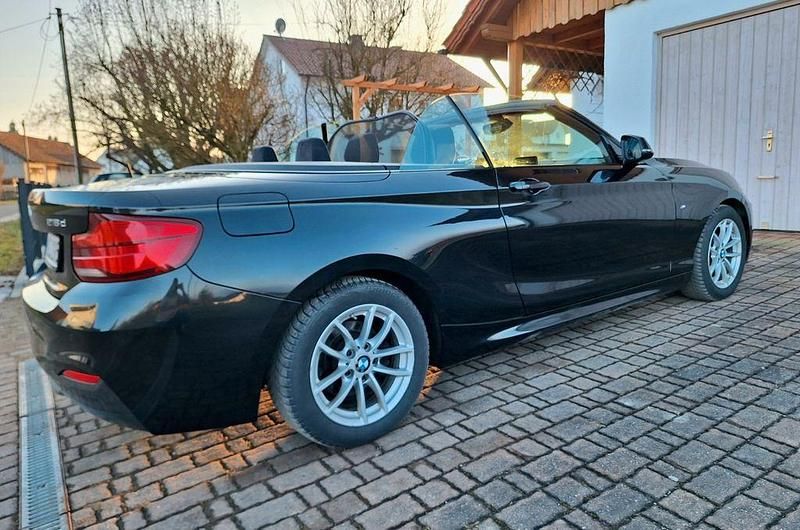 Gebraucht BMW 218 M Sport 150 PS (110 kW) 2017 Schwarz Cabrio