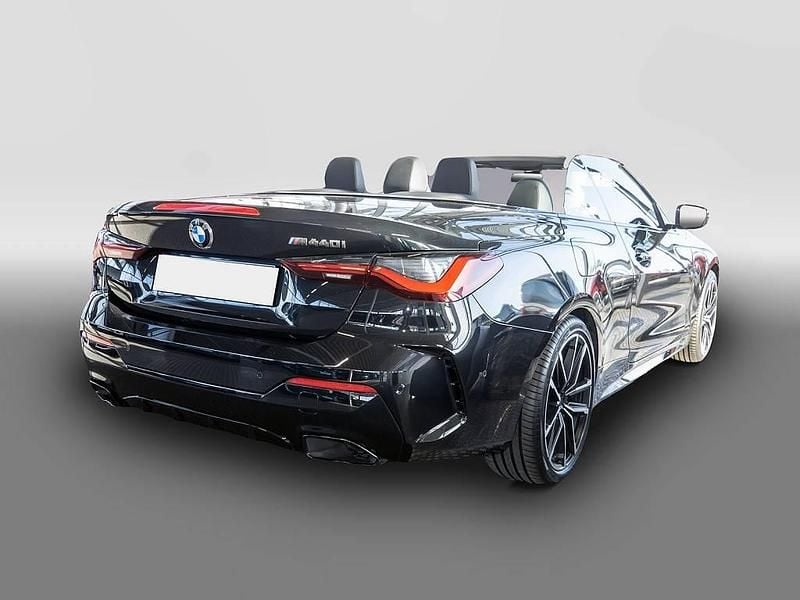 Usata BMW M4 Cabriolet 374 CV (275 kW) 2022 Nero Cabrio
