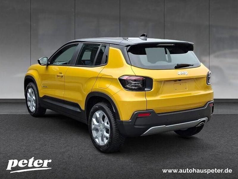 Neu Jeep Avenger Altitude 110 PS (80 kW) 2025 Grau SUV