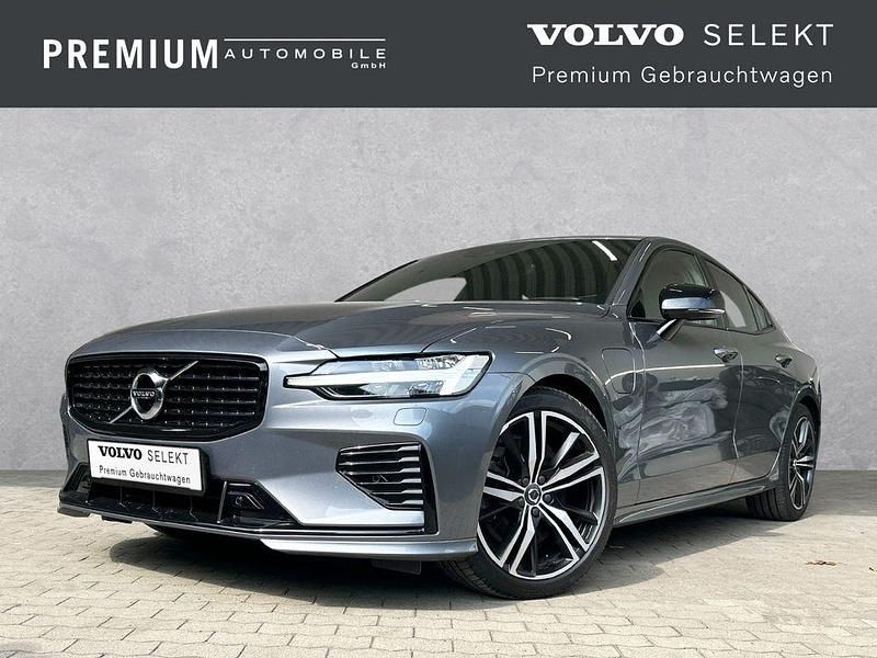 Grau Gebraucht 2021 Volvo S60 R-Design Limousine | 32.790 € (Fairer Preis) - Bild 1/4