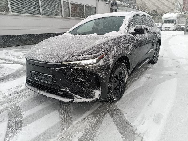 Schwarz Gebraucht 2024 Toyota bZ4X Team SUV | 29.999 € (Superpreis) - Bild 1/3